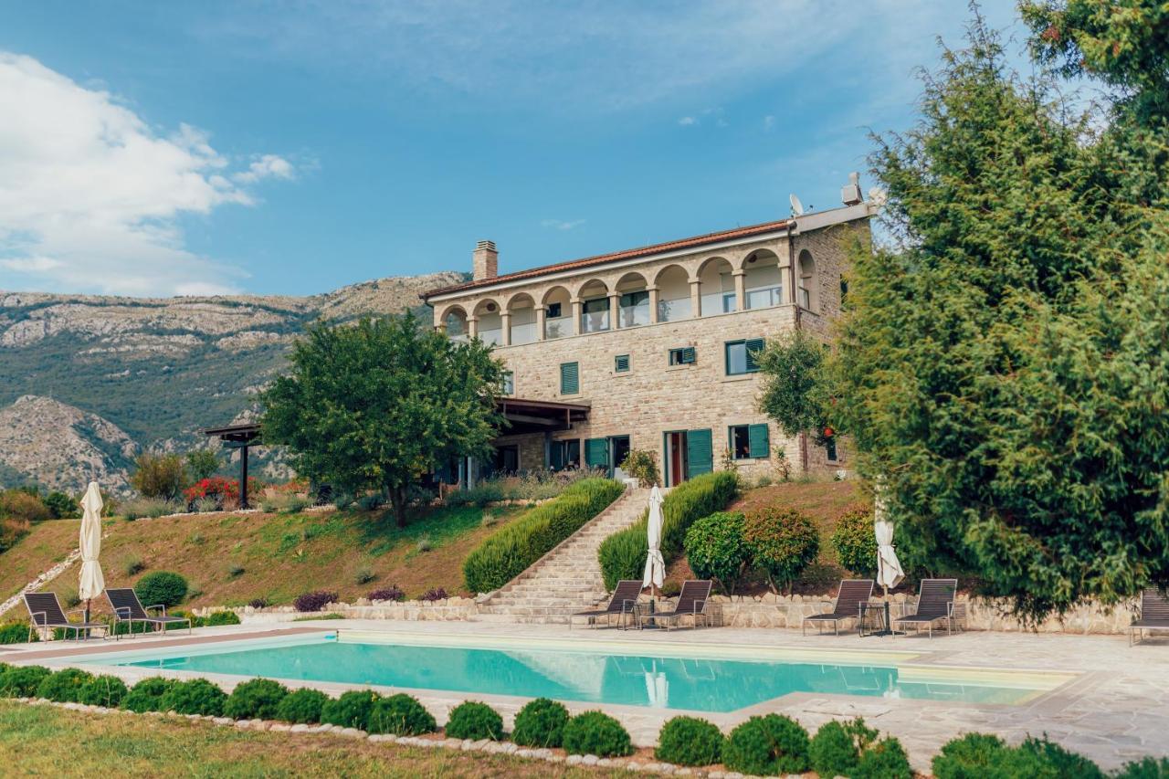 Guest house Montebay Budva