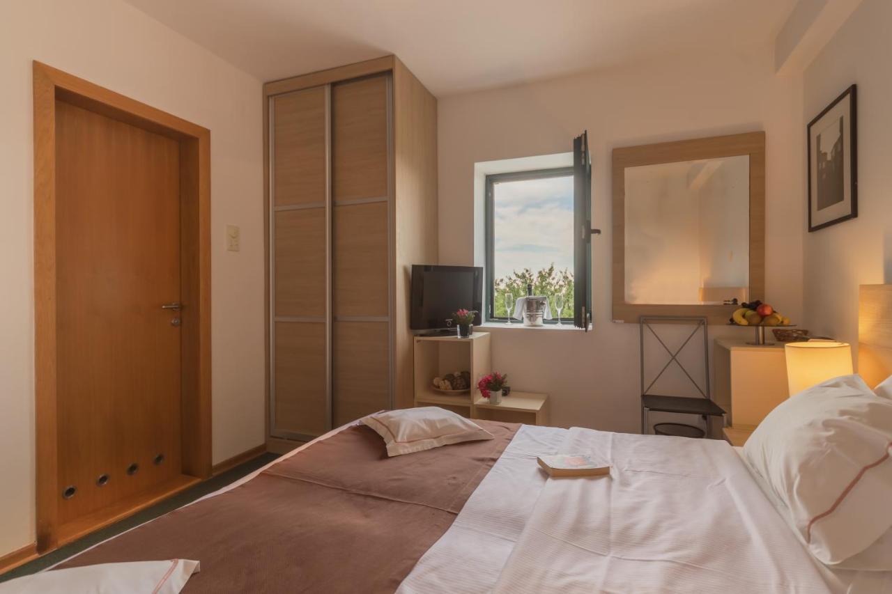 Montebay Guest house